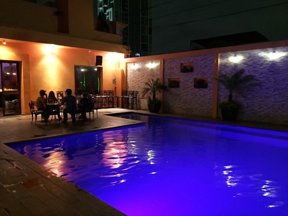 Hotel Grand Reyes Monterrey Dış mekan fotoğraf